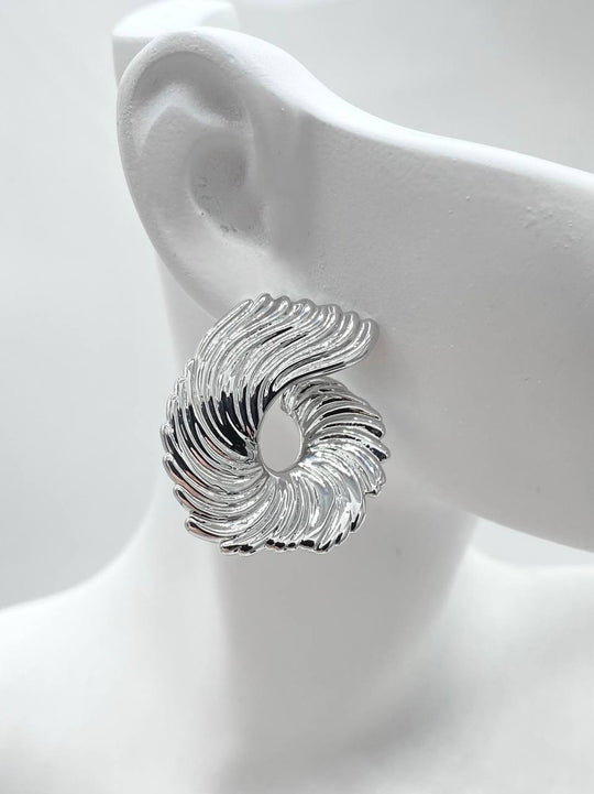 ARETE CHAPA DE RODIO 18K