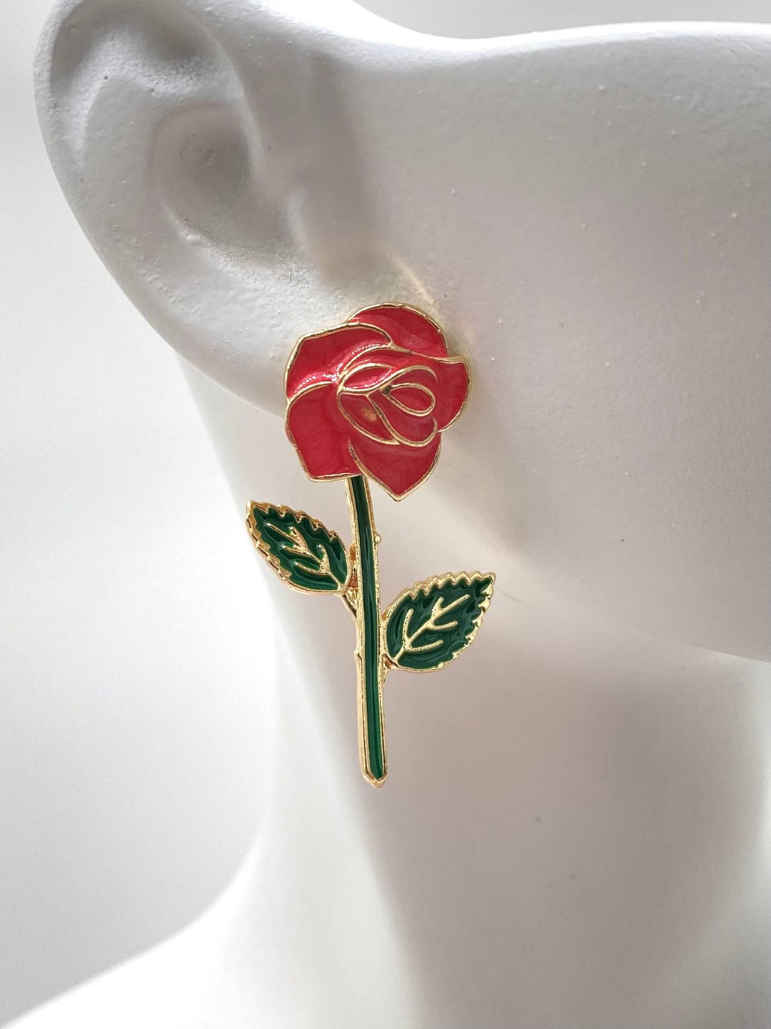 ARETE ROSA EN CHAPA DE ORO 18K