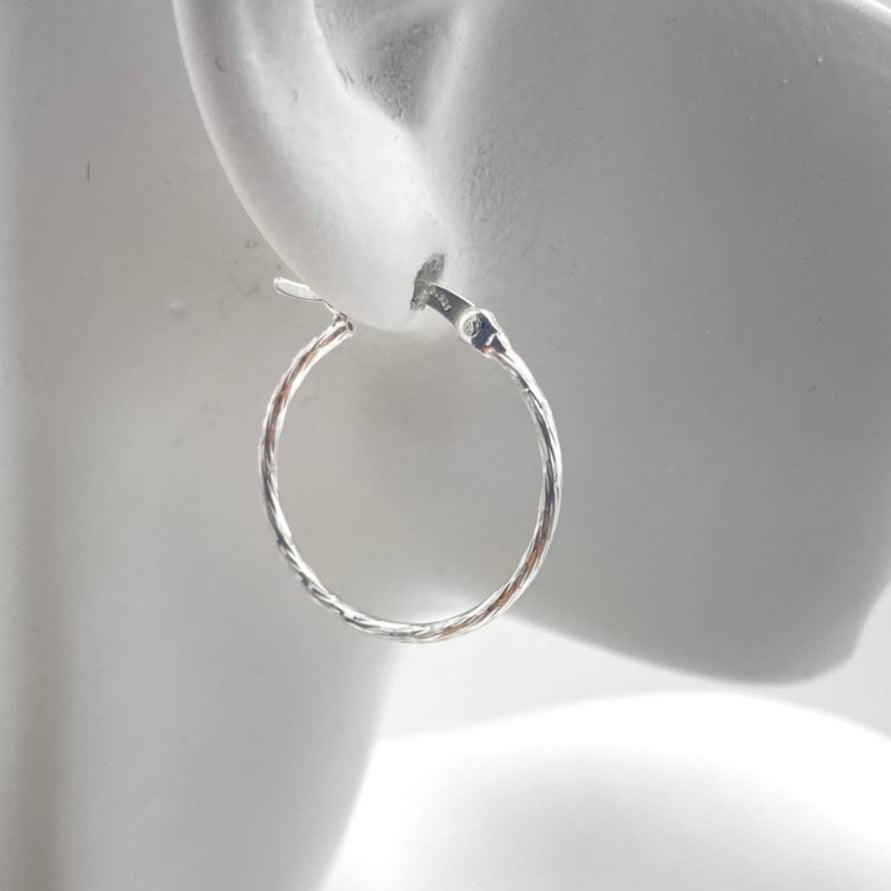 ARRACADA FACETADA PLATA 925