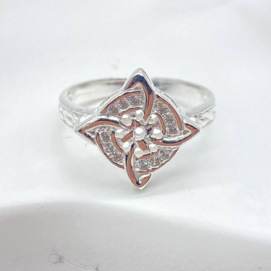 ANILLO NUDO DE BRUJA PLATA 925