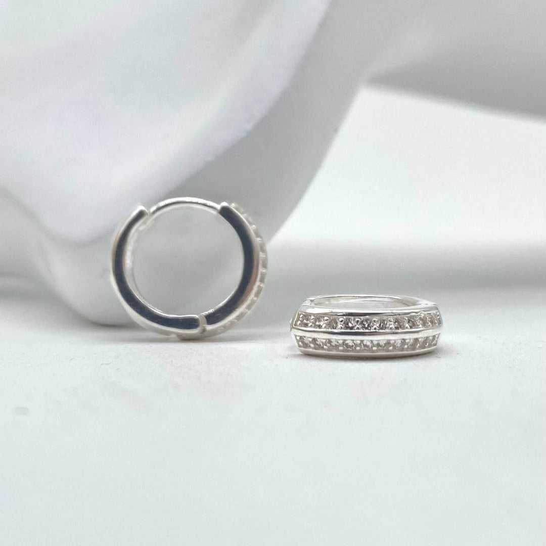 HUGGIE PLATA 925M