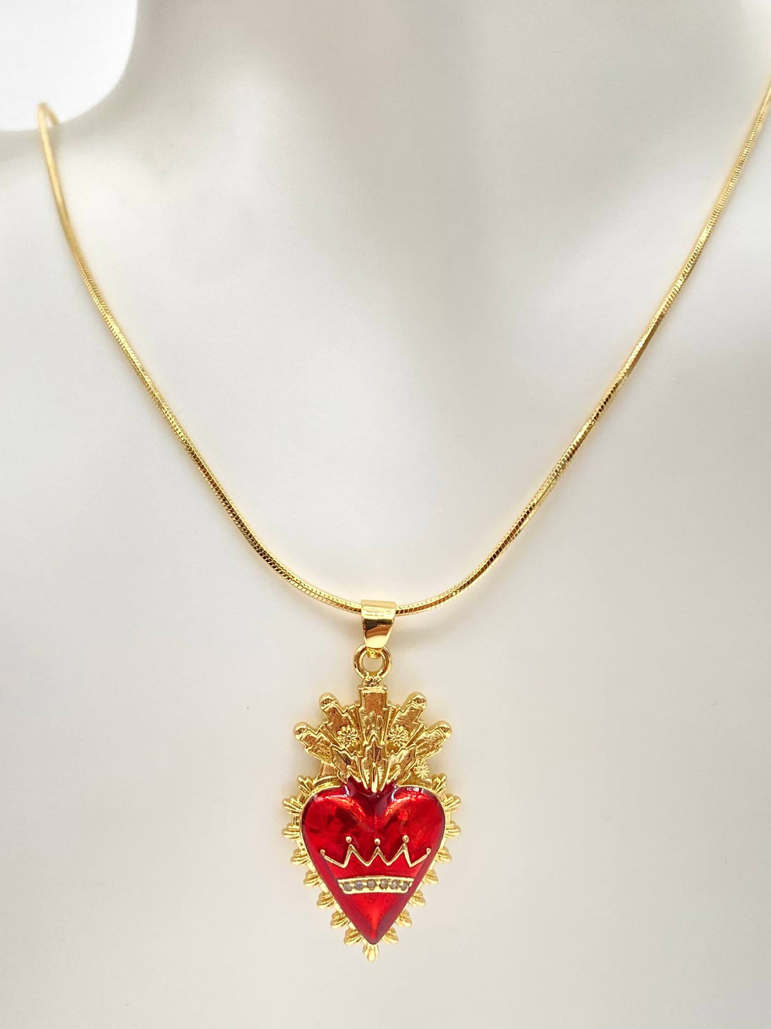 CADENA CORAZON REYNA