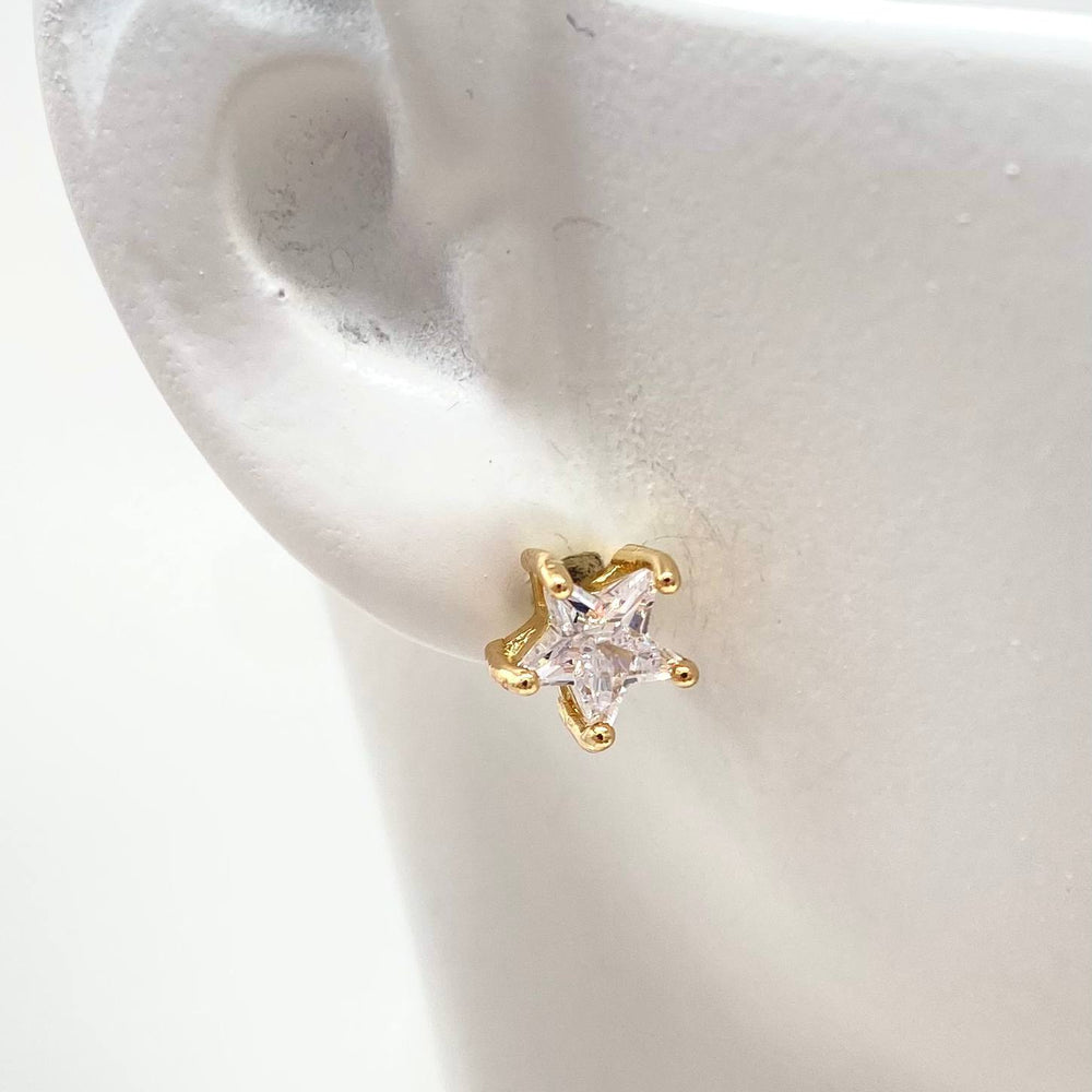 BROQUEL ESTRELLA CHAPA DE ORO 18K