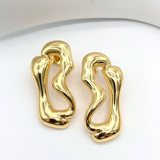 ARETE CHAPA DE ORO 18K