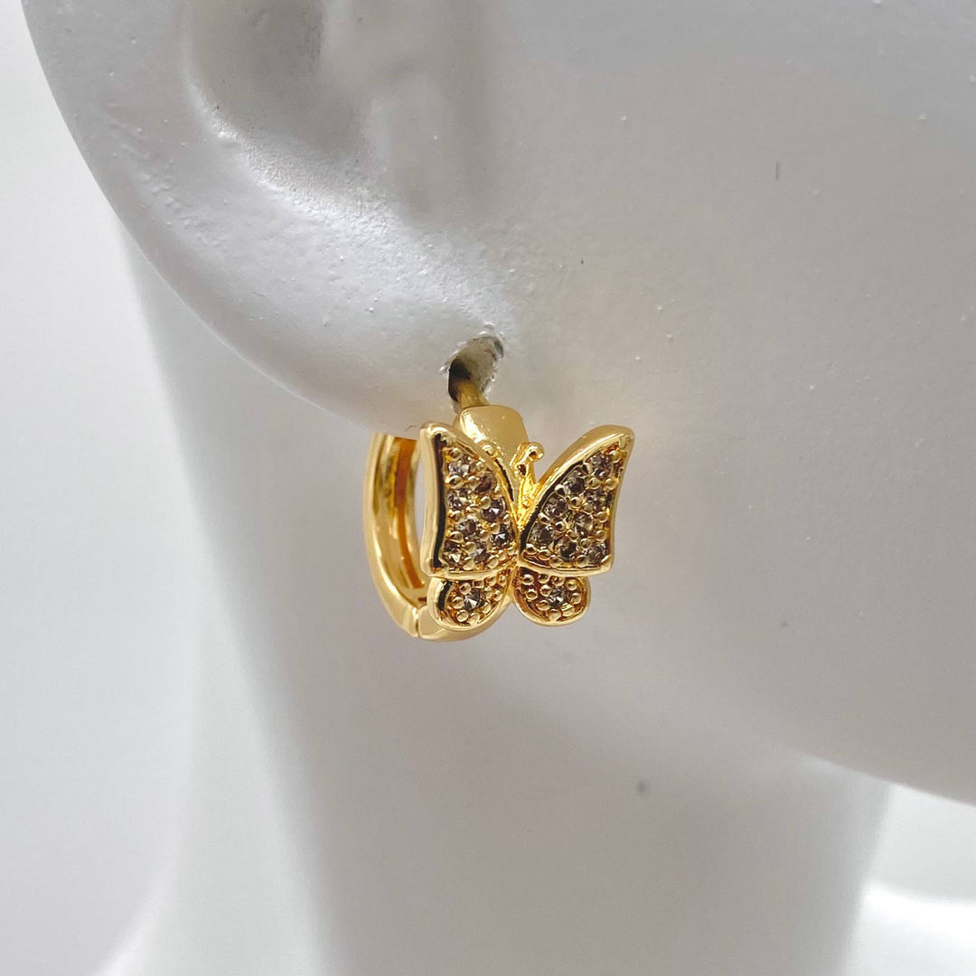 HUGGIE EN CHAPA DE ORO 18K, MARIPOSA