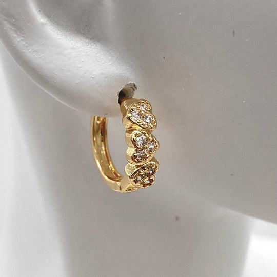 HUGGIE 3 CORAZONES CHAPA DE ORO 18K