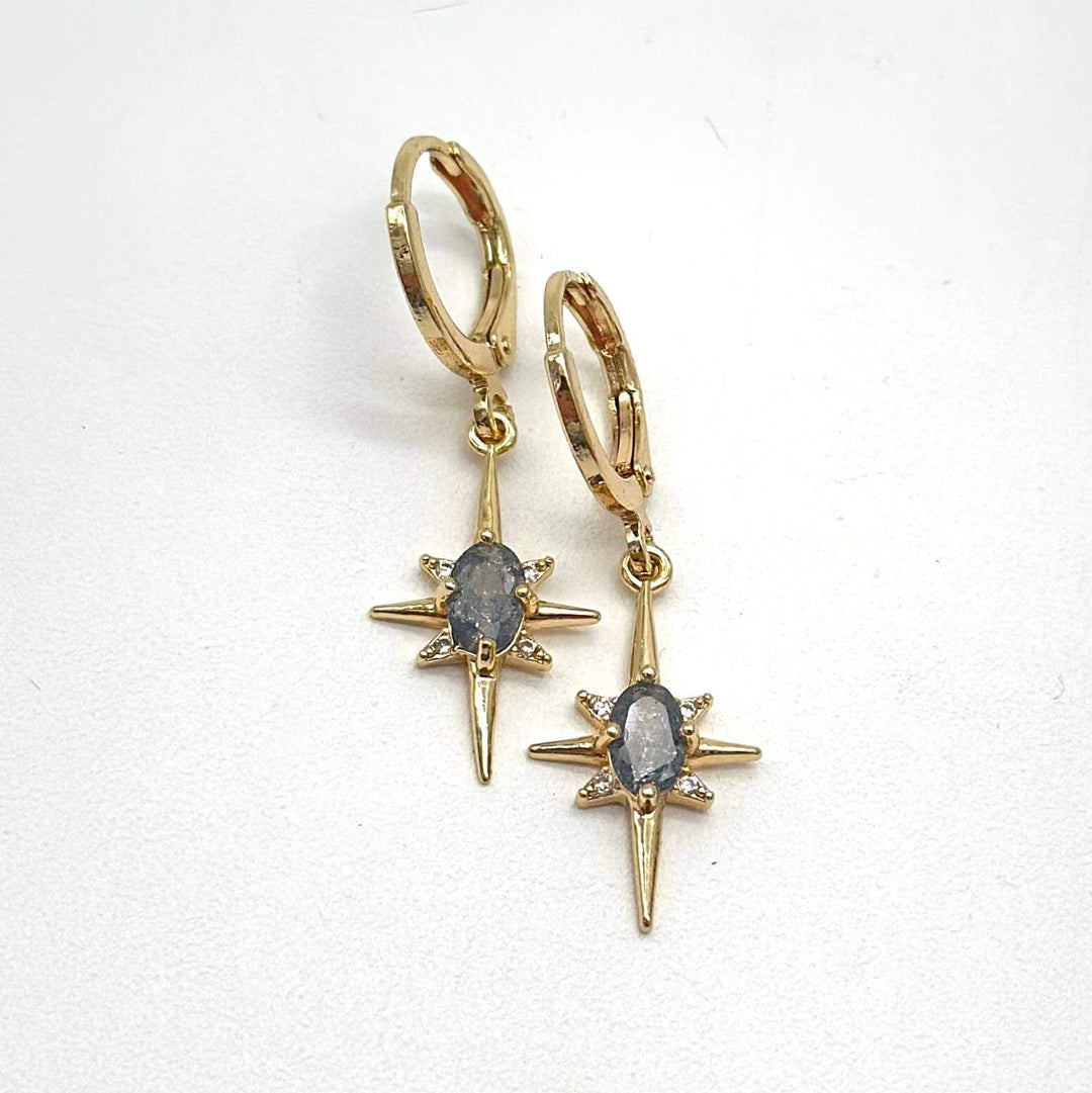 HUGGIE ESTRELLA- CHAPA DE ORO 18K | MAEL