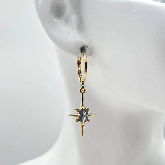 HUGGIE ESTRELLA- CHAPA DE ORO 18K | MAEL