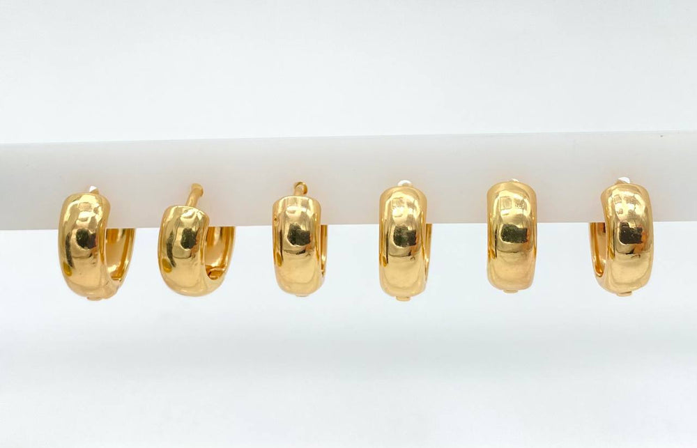 TRIO DE ARRACADA LISA EN CHAPA DE ORO 18K