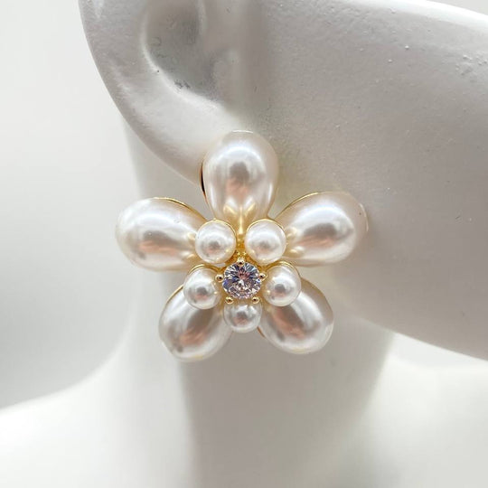 ARETE FLOR PERLADA