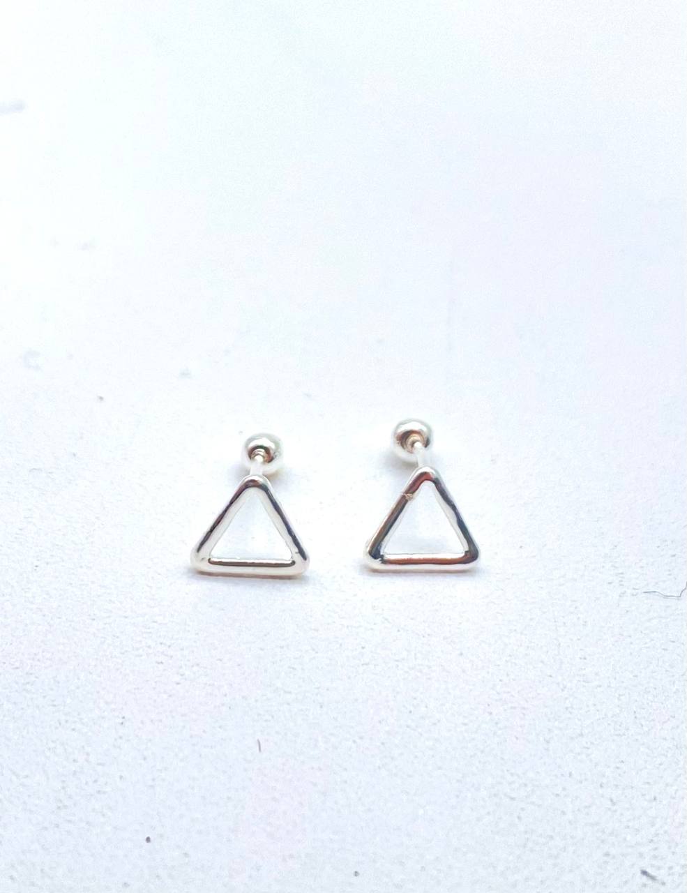 BROQUEL TRIANGULO