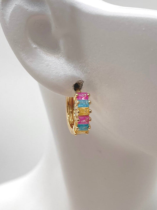 HUGGIE COLORES CHAPA DE ORO 18K