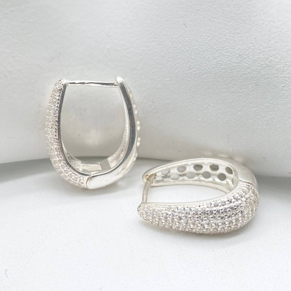 HUGGIE BRILLANTE PLATA 925