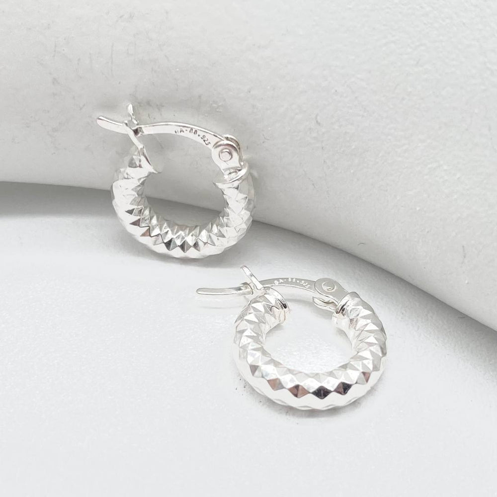 ARRACADA FACETADA PLATA 925