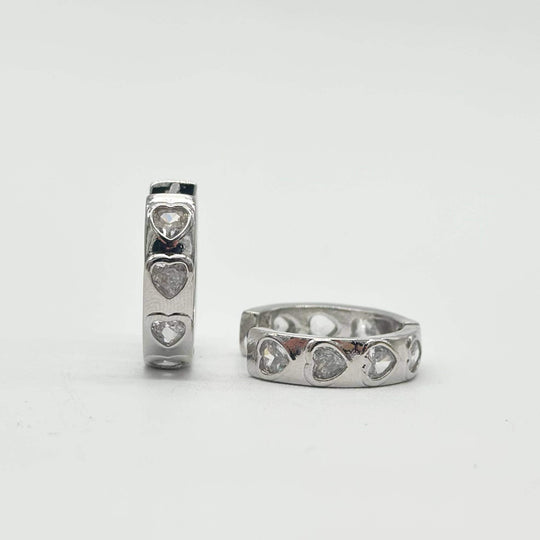 Huggie corazon– Chapa de rodio 18K | MAEL