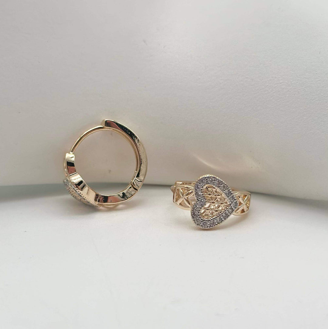 Huggie corazon– Chapa de oro 18K | MAEL
