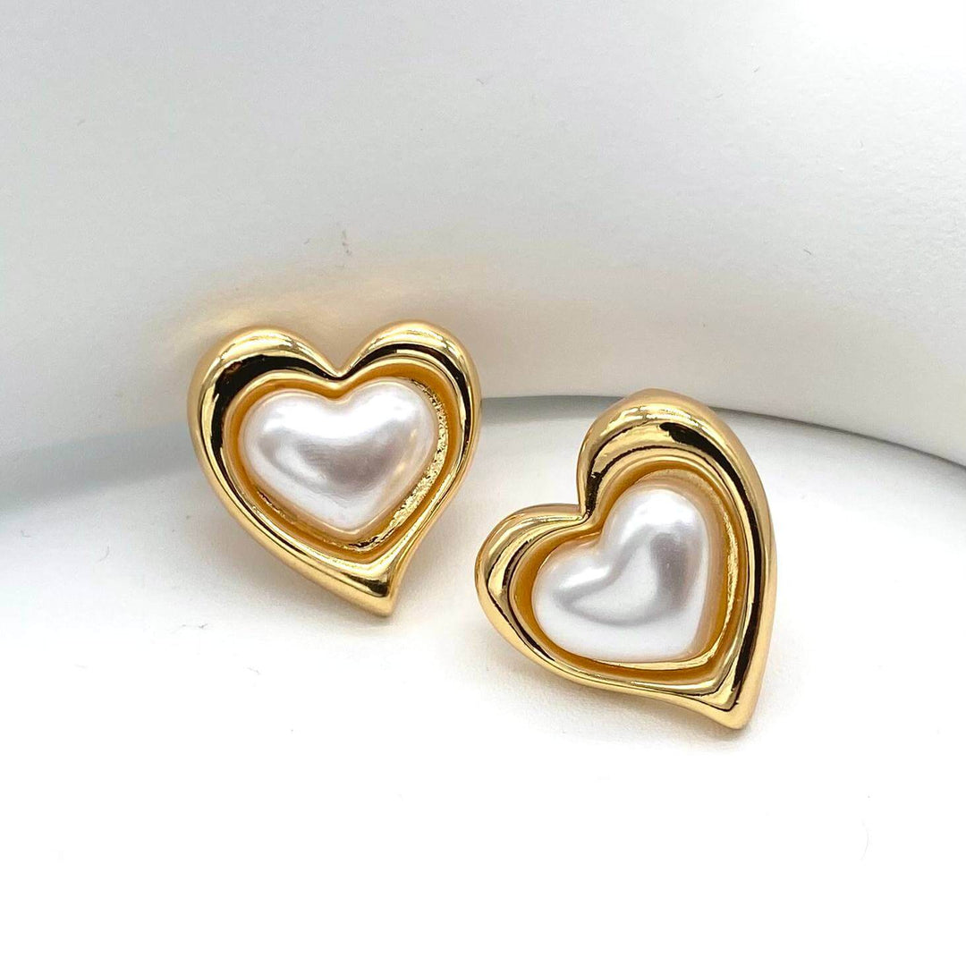 Arete corazon– Chapa de oro 18K | MAEL