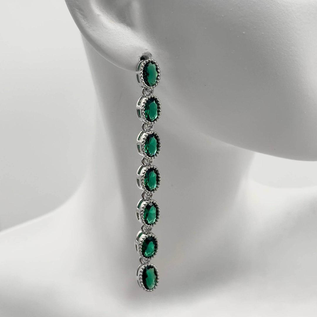 Arete largo– Chapa de oro 18K | MAEL