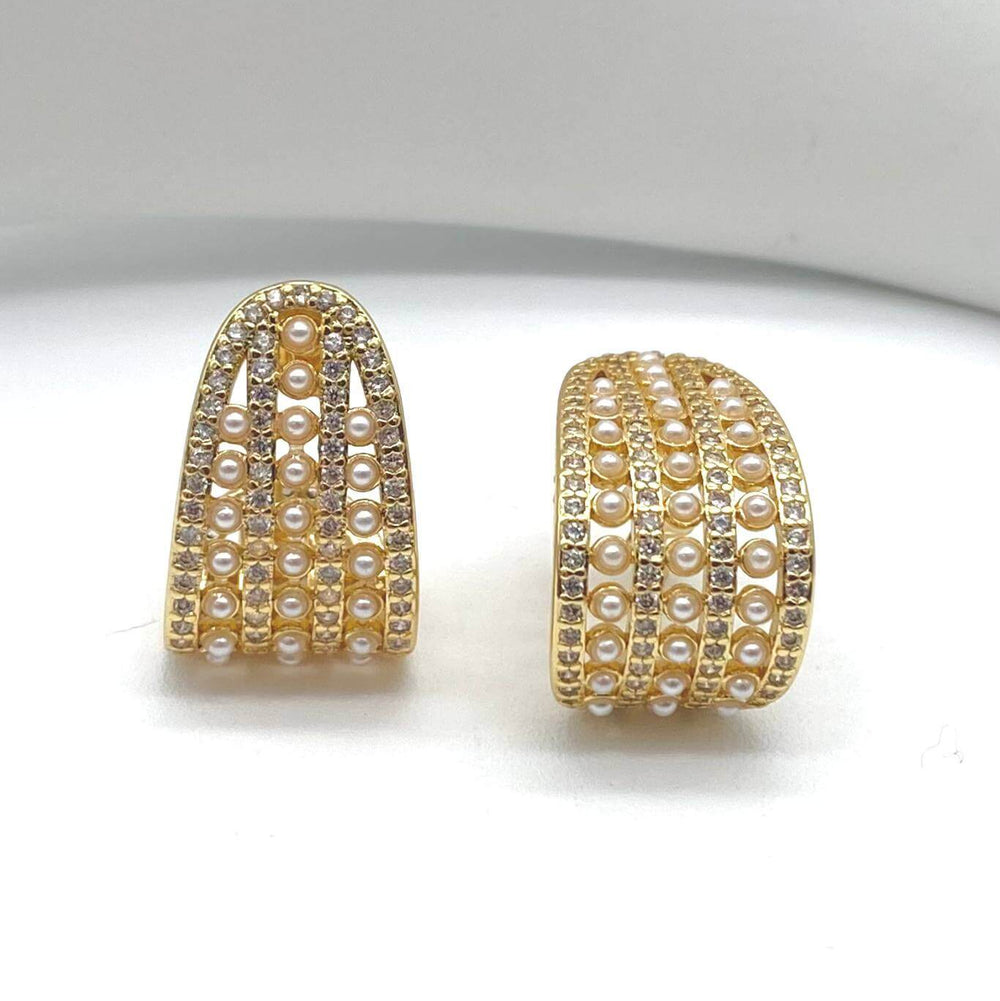 Arete con zirconias y perlas – Chapa de Oro 18K | MAEL