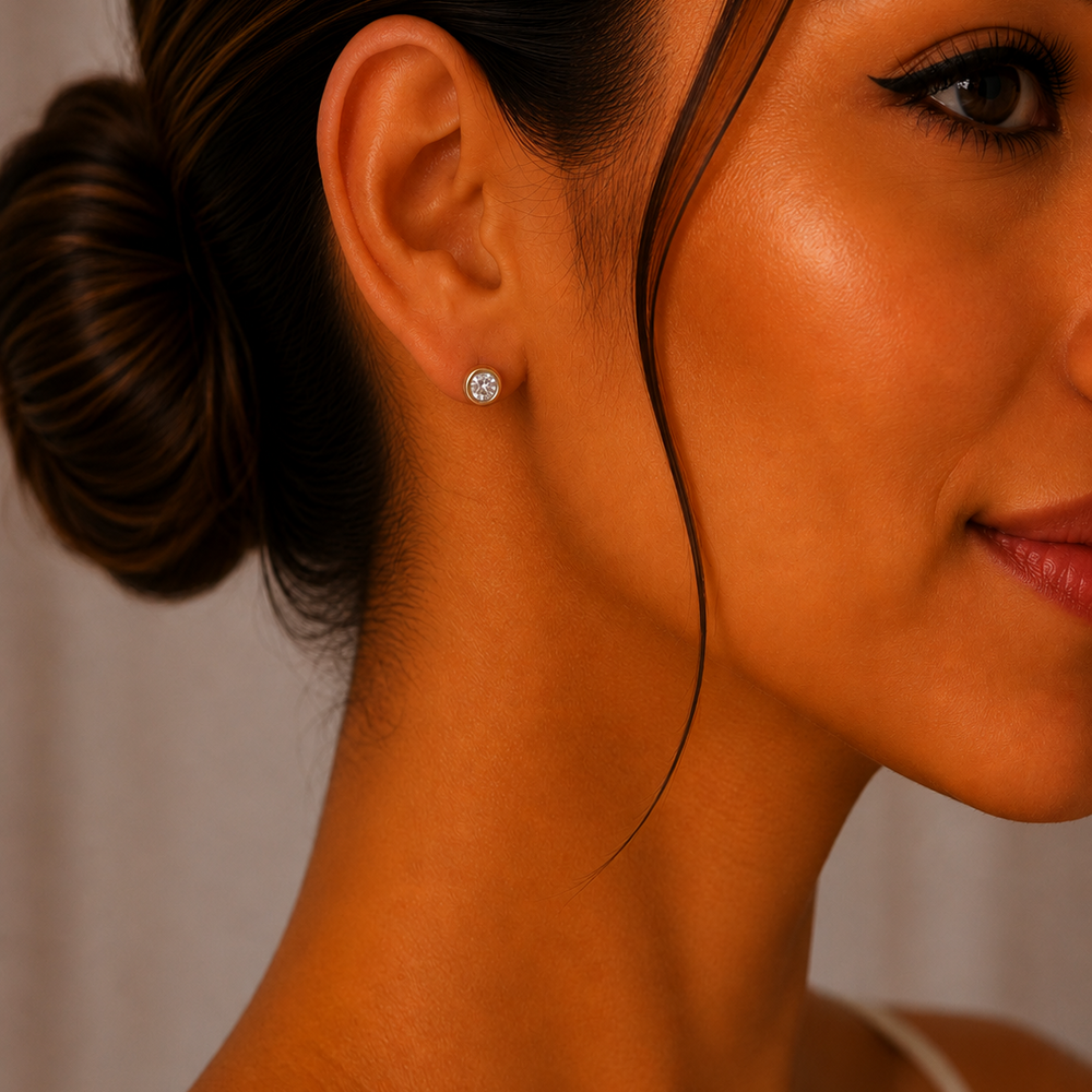 Broqueles Redondos con Zirconia en Chapa de Oro |Mael Joyería