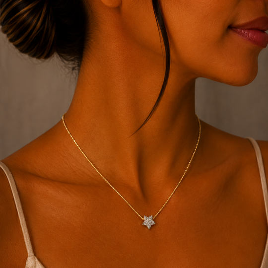 Collar Estrella con Zirconias en Chapa de Oro| Mael Joyería