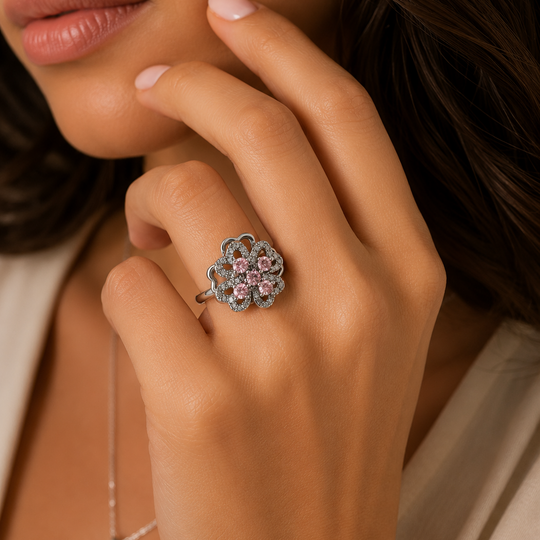 Anillo Giratorio Flor Rosa con Zirconias | Chapa de Rodio