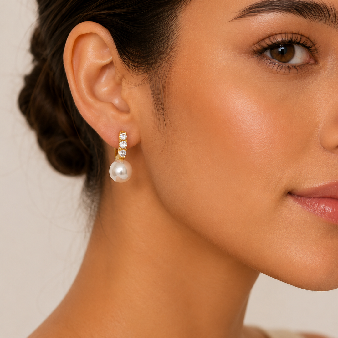 Aretes Perla con Zirconias en Chapa de Oro 18K | Mael Joyería