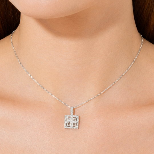 CADENA CON DIJE CUADRADO PLATA 925