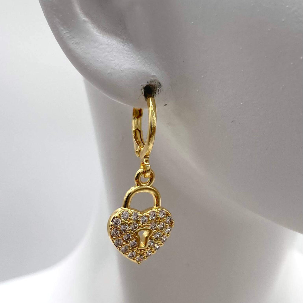 Set corazón con llave – Dije, cadena y aretes en Chapa de Oro 18K | MAEL