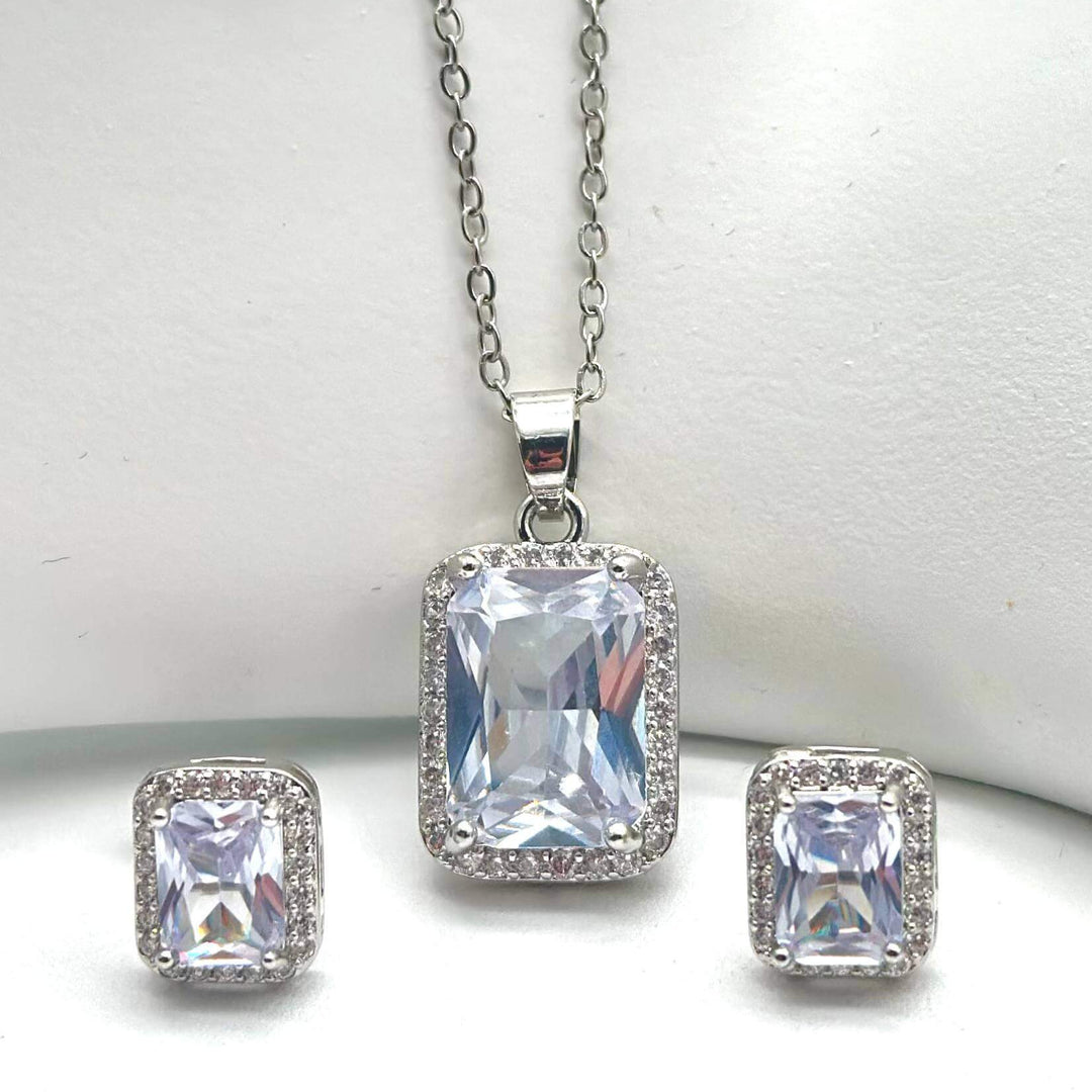 Set princesa – Dije, cadena y aretes en Chapa de Rodio 18K | MAEL