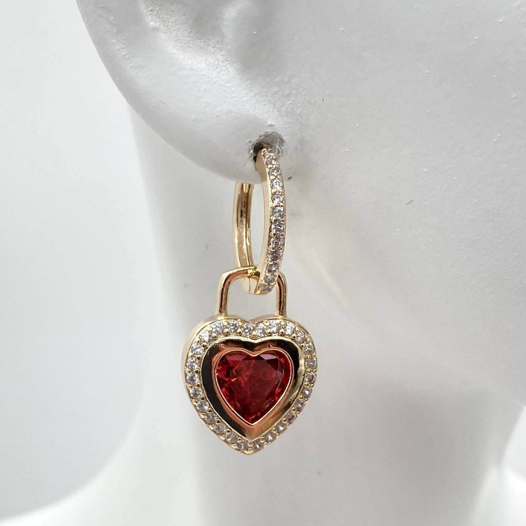 Arete corazon rojo– Chapa de oro 18K | MAEL