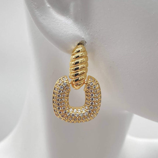 Arete cuadro – Chapa de Oro 18K | MAEL