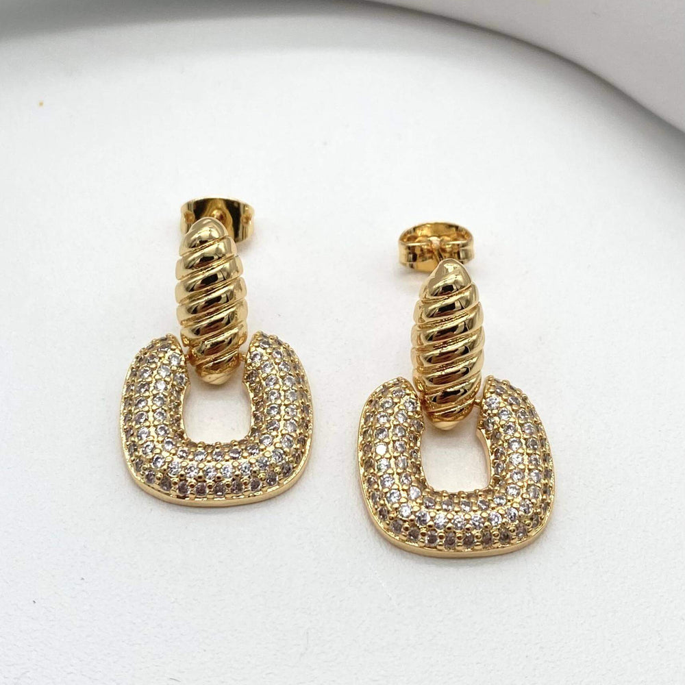 Arete cuadro – Chapa de Oro 18K | MAEL
