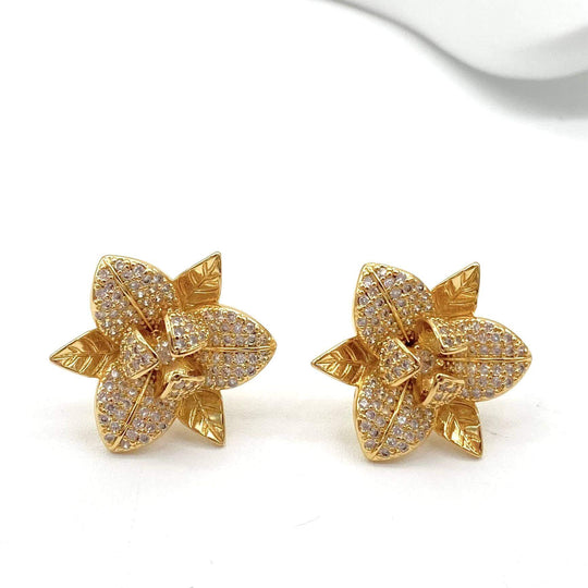 Arete flor con zirconia – Chapa de Oro 18K | MAEL