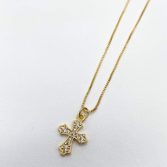 Collar con dije cruz gotica – Chapa de Oro 18K | MAEL