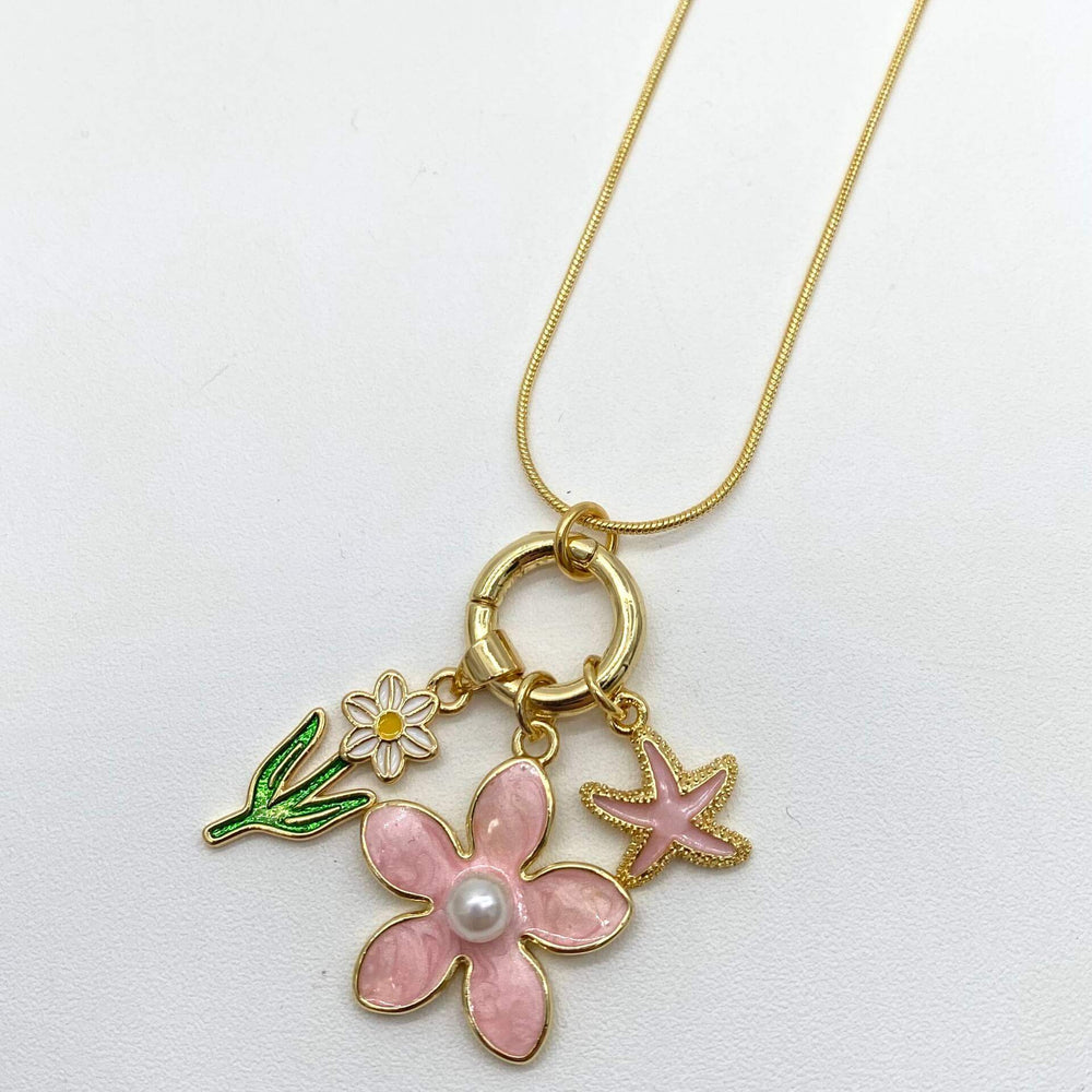 Collar con charm  – Chapa de Oro 18K | MAEL