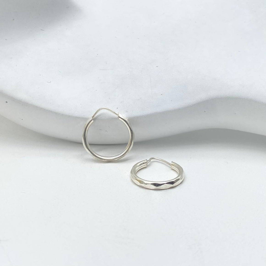 ARRACADA FACETADA PLATA 925