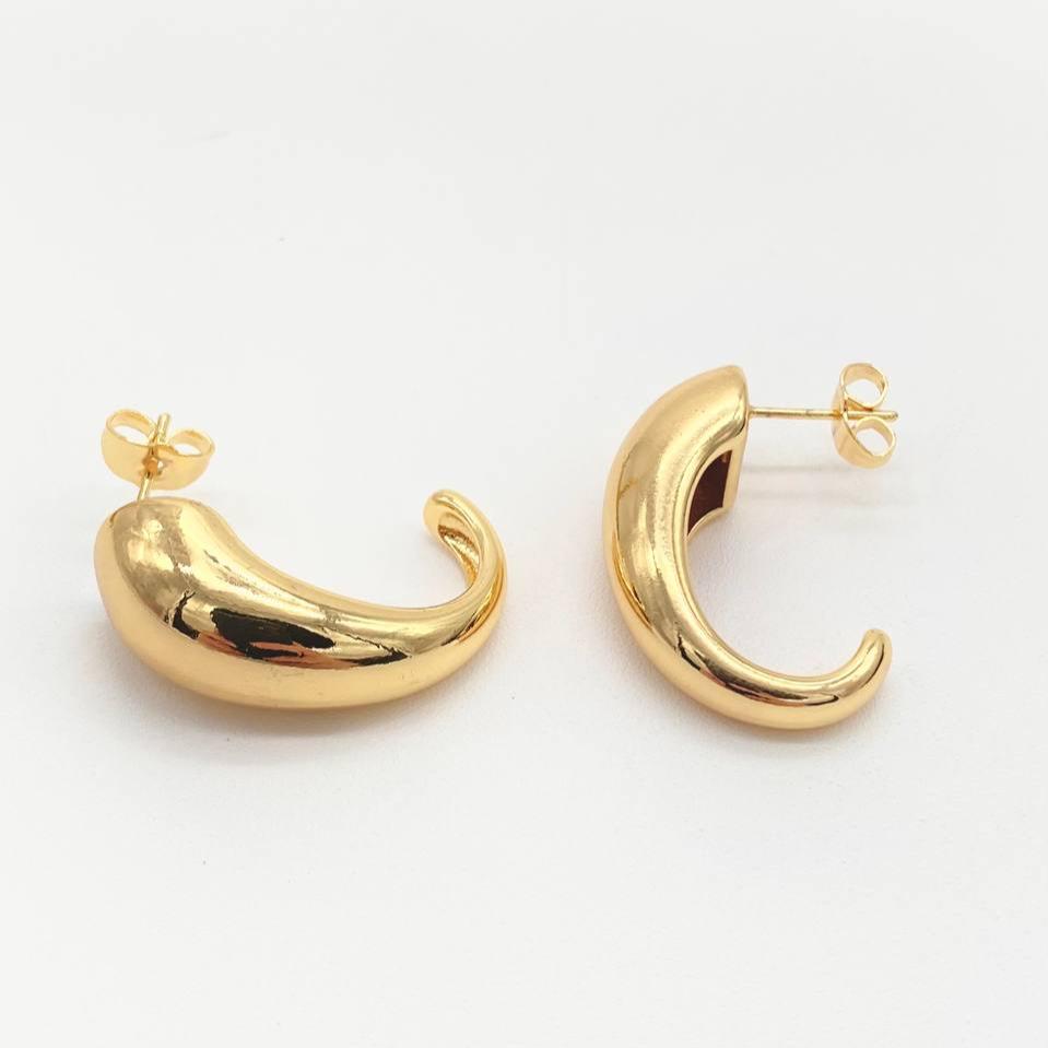 ARRACADA MEDIA EN CHAPA DE ORO 18K