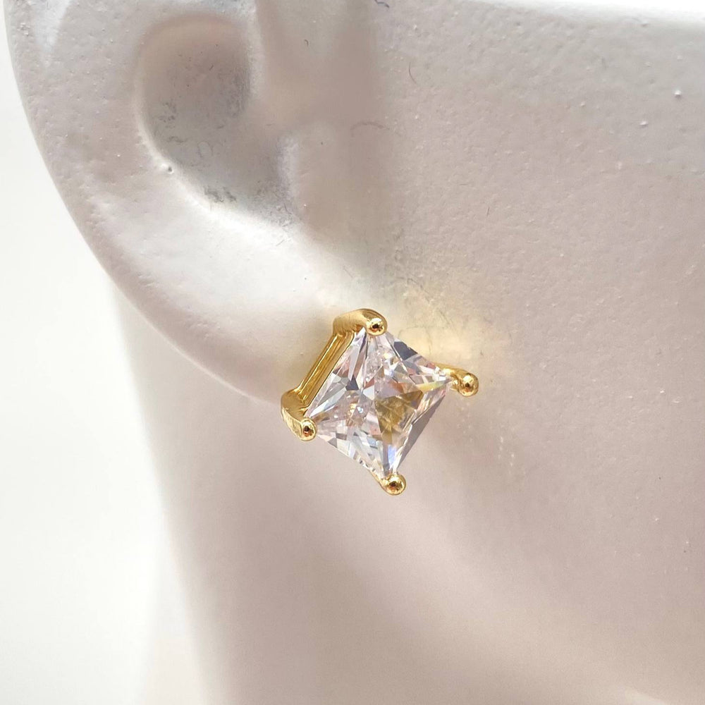 BROQUEL CUADRO CHAPA DE ORO 18K