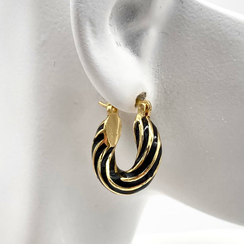 ARRACADA CHAPA DE ORO 18K NEGRO