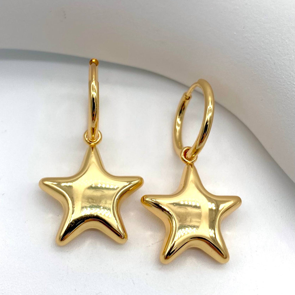 HUGGIE CON ESTRELLA COLGANTE