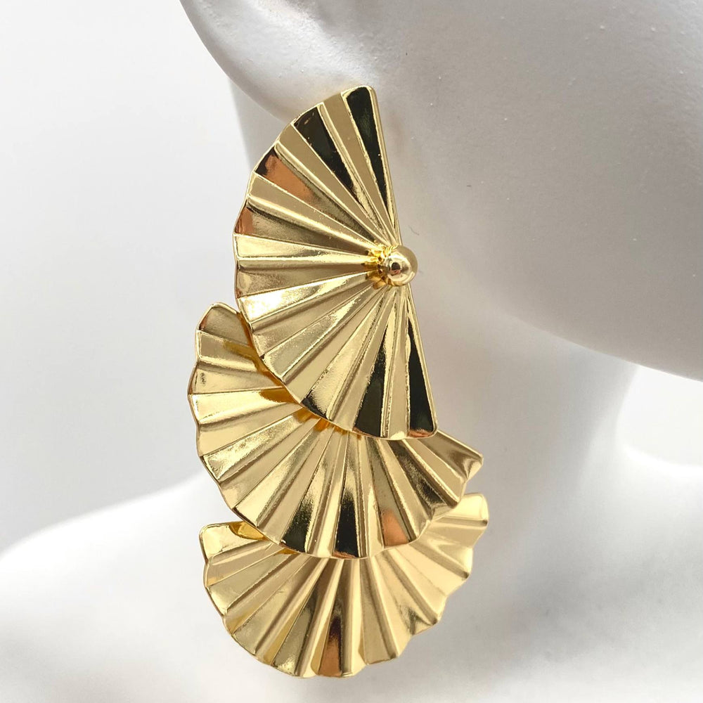 ARETE ABANICO CHAPA DE ORO 18K