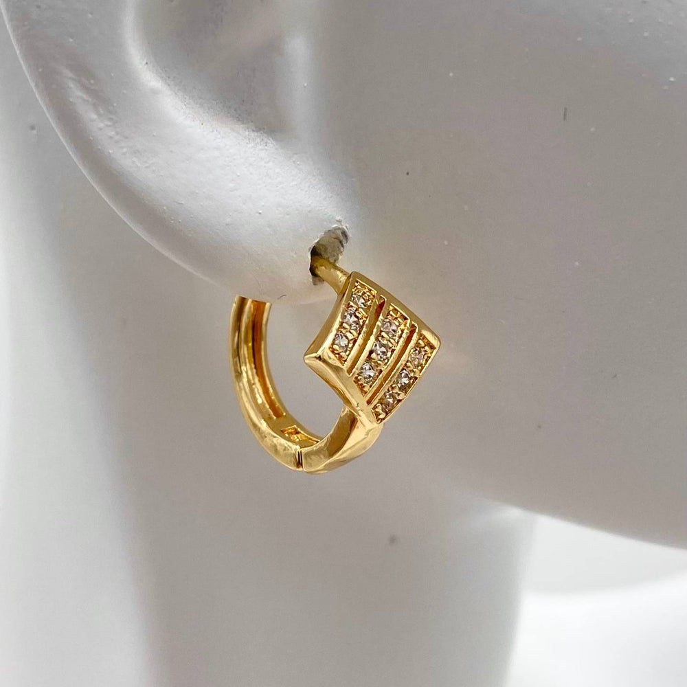 HUGGIE ROMBO CHAPA DE ORO 18K