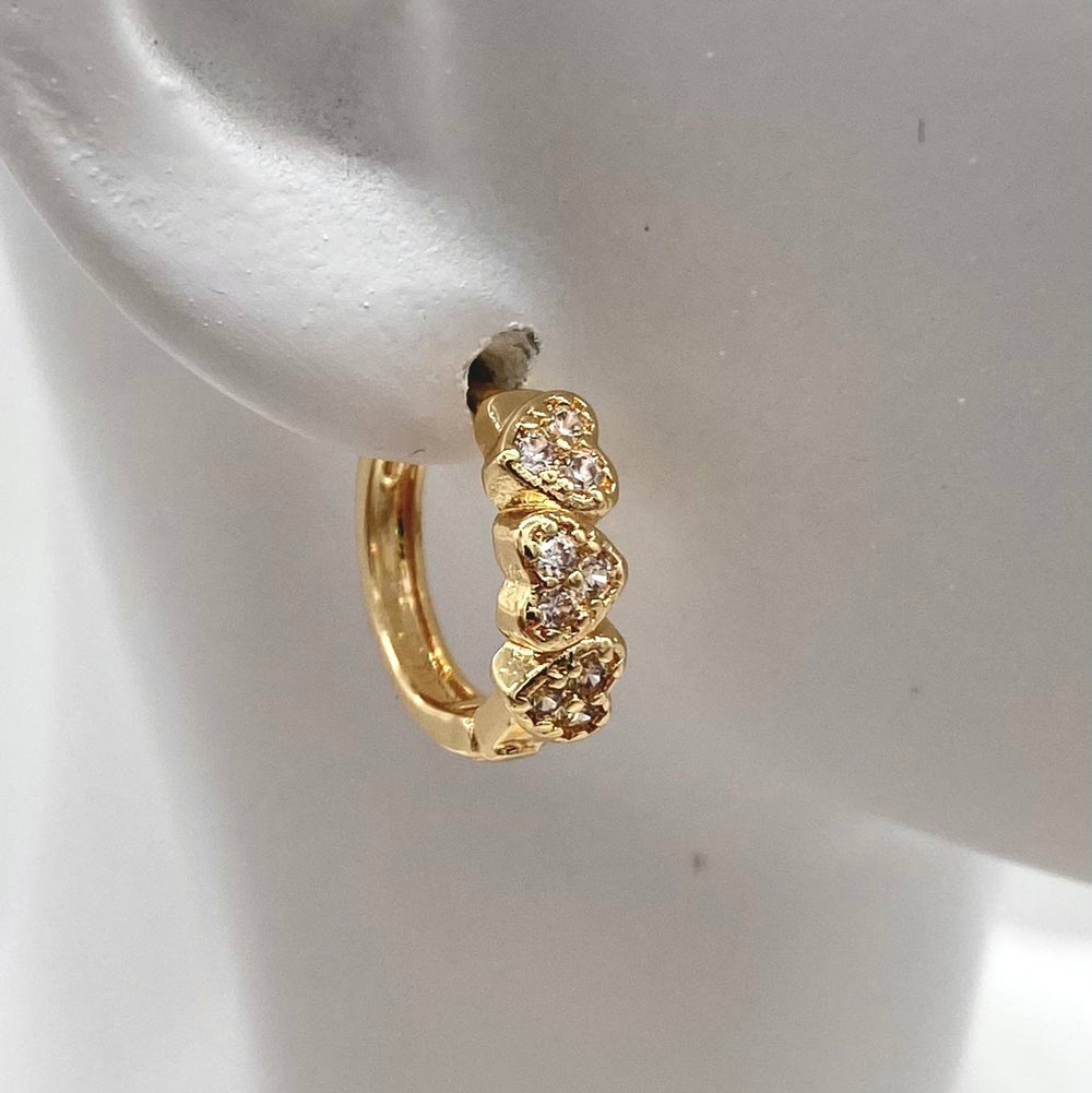 HUGGIE 3 CORAZONES CHAPA DE ORO 18K