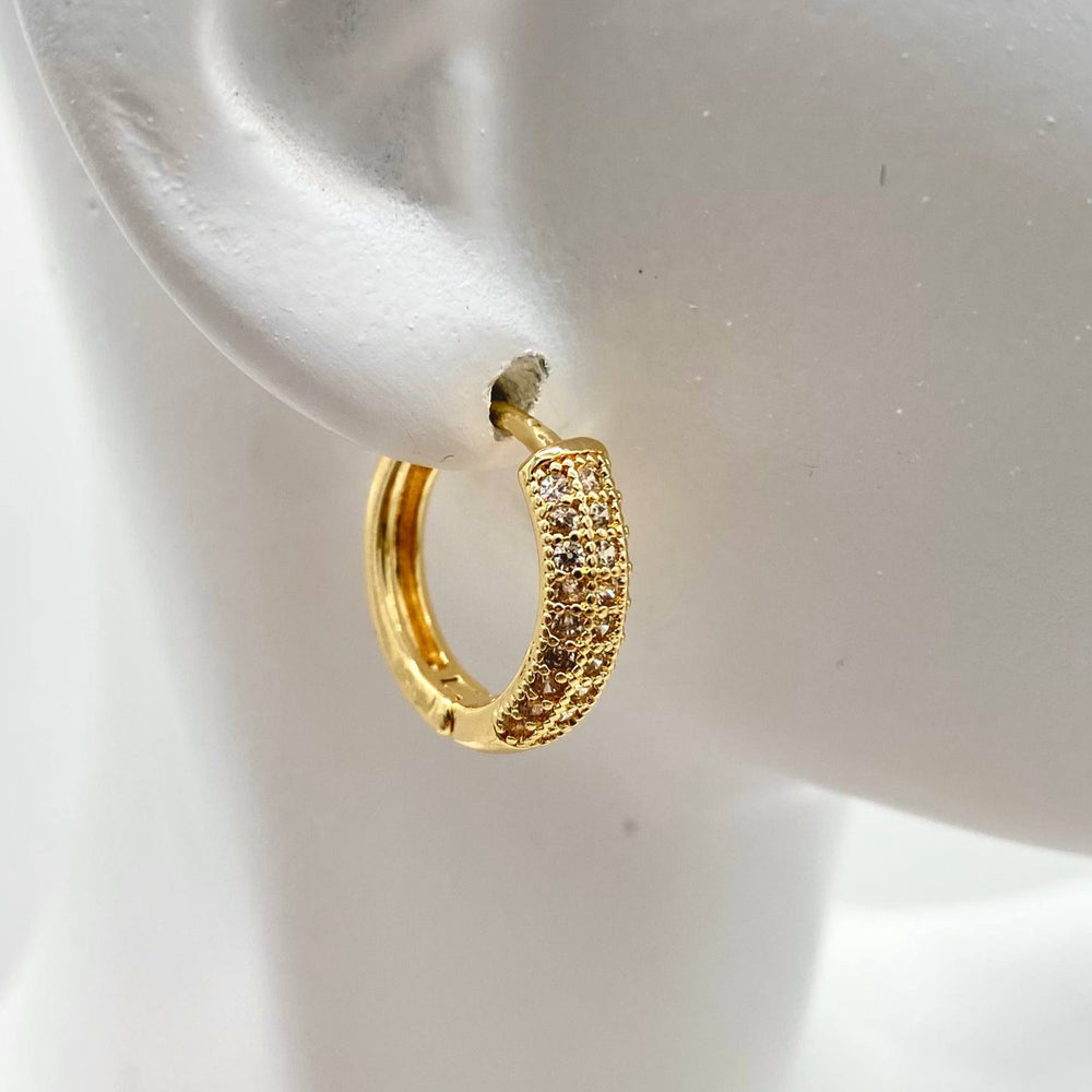 HUGGIE CHAPA DE ORO 18K
