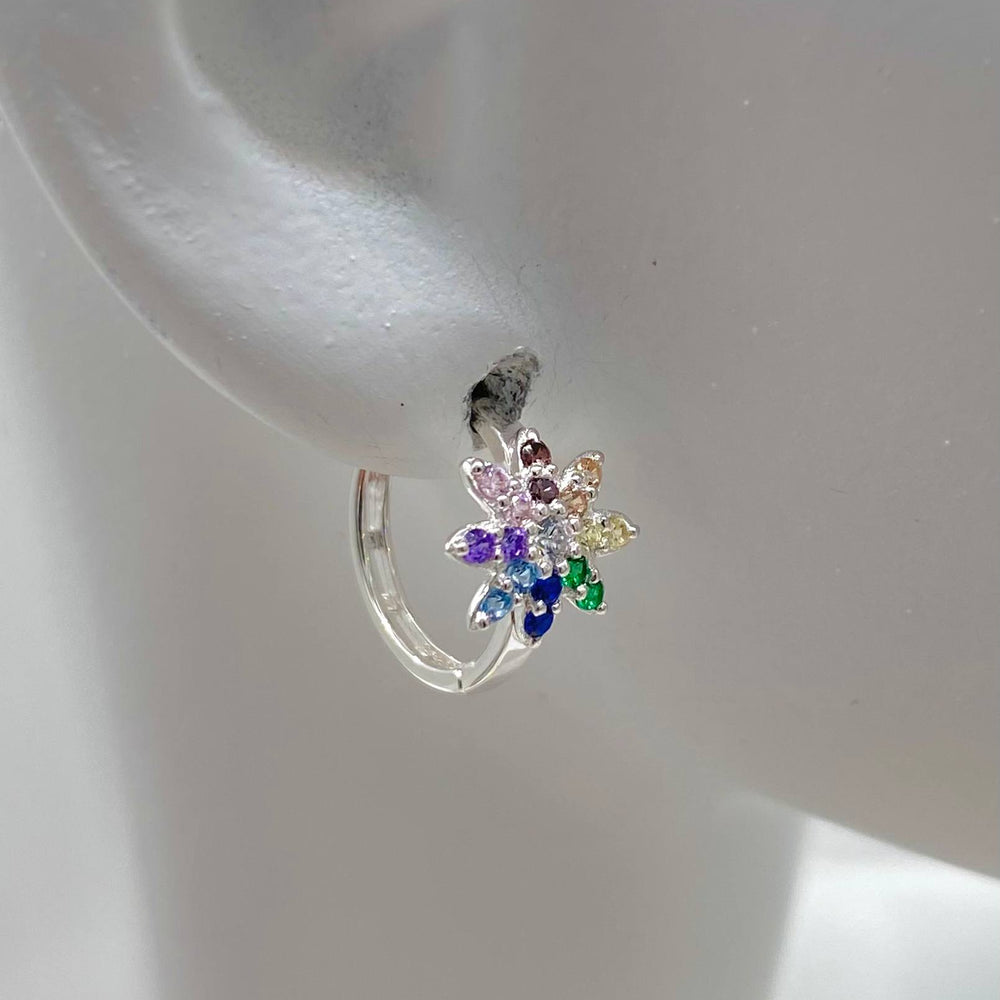 HUGGIE FLOR DE COLORES PLATA 925