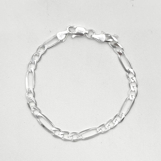 Pulsera infantil tejido Cartier elaborada en plata 925 mexicana, medida de 14 cm de largo y 4 mm de ancho.