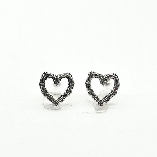 Broquel Corazón Gótico en Plata 925 | Mael Joyería