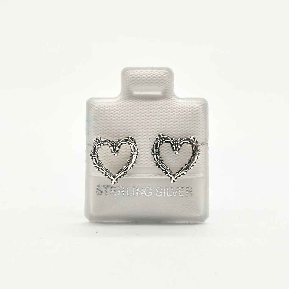 Broquel Corazón Gótico en Plata 925 | Mael Joyería