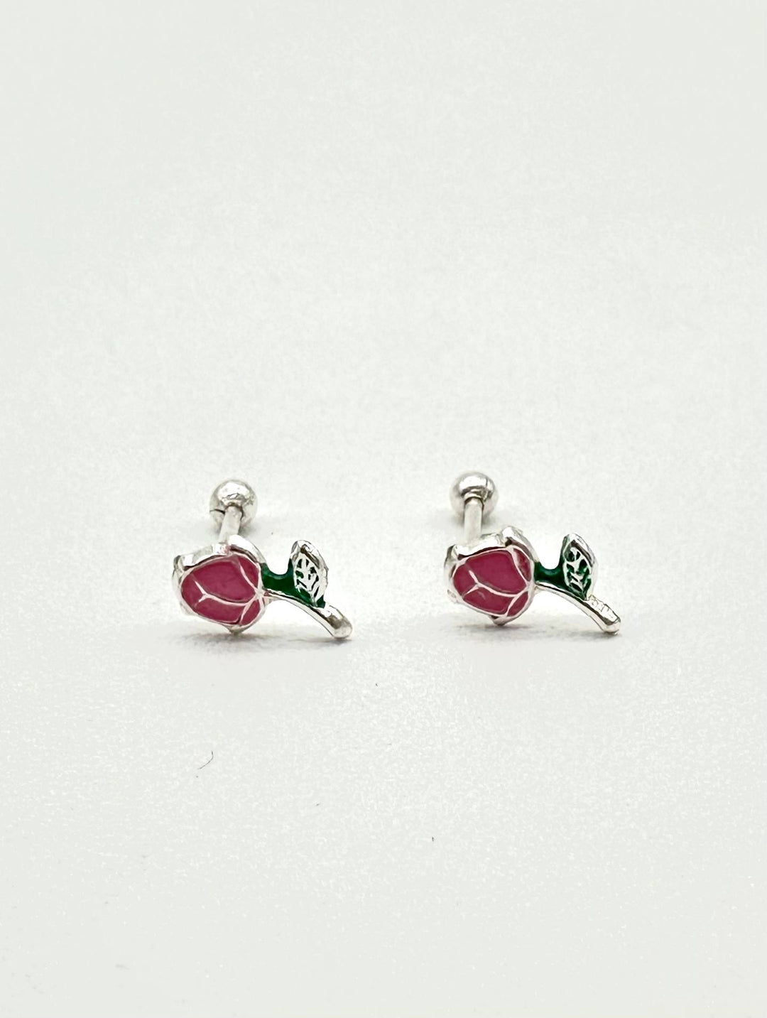 Broquel Rosa Rosa con Esmalte en Plata 925 | Mael Joyería
